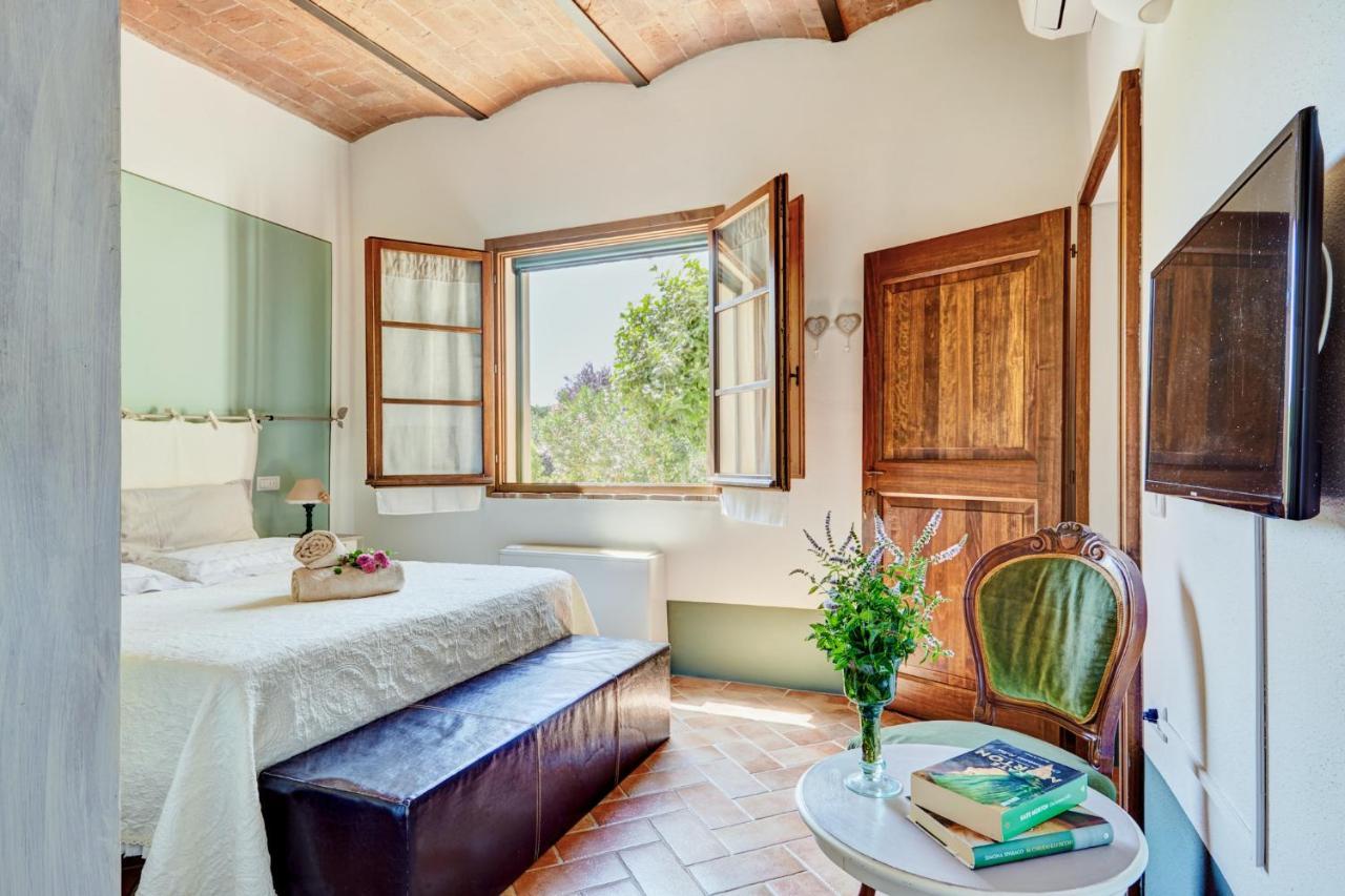 Agriturismo Lunadoro Farm stay *